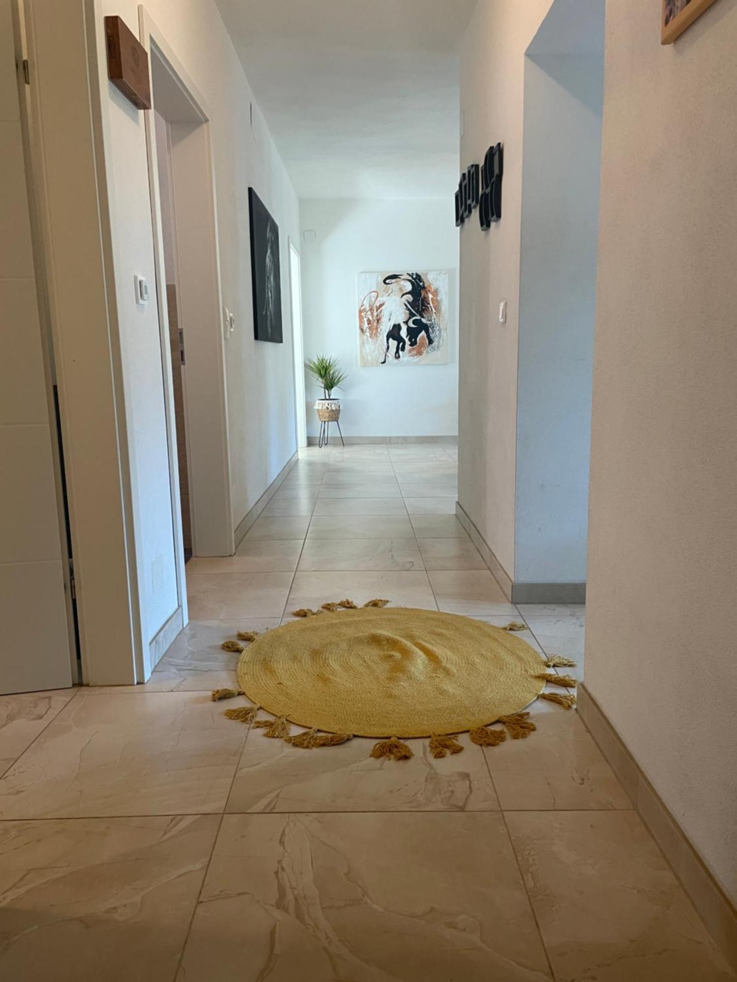 Moderne Wohnung Mit Stil Gross Gerungs 外观 照片